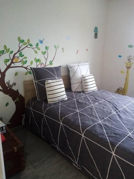 Maison A La Campagne Pres De La Ville Aiglemont Ngoại thất bức ảnh
